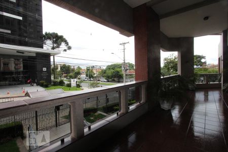 Apartamento à venda com 230m², 4 quartos e 2 vagasSalão de Jogos