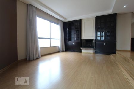 Apartamento à venda com 230m², 4 quartos e 2 vagasSala