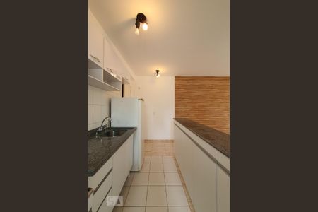 Apartamento para alugar com 55m², 2 quartos e 1 vaga Apartamento para alugar com 55m², 2 quartos e 1 vagaCozinha