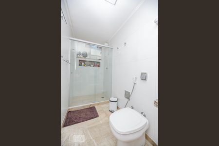 Apartamento à venda com 140m², 3 quartos e 2 vagasBanheiro Suíte