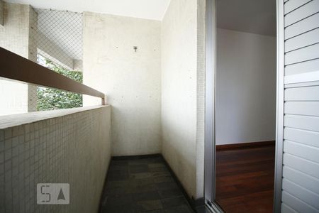 Apartamento à venda com 73m², 1 quarto e 1 vagaSacada Dormitório