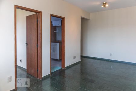Sala de apartamento à venda com 4 quartos, 100m² em Estoril, Belo Horizonte