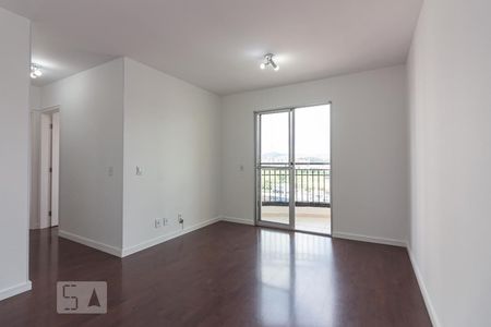 Sala de apartamento à venda com 3 quartos, 60m² em Km 18, Osasco
