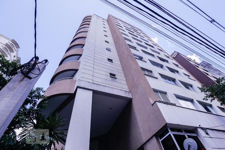 Apartamento à venda com 31m², 1 quarto e 1 vagaFachada