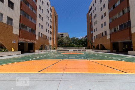 Quadra poliesportiva de apartamento à venda com 3 quartos, 70m² em Guará Ii, Brasília