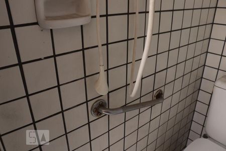 Casa para alugar com 250m², 3 quartos e 4 vagasBanheiro de Serviço