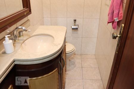 Casa para alugar com 250m², 3 quartos e 4 vagasLavabo