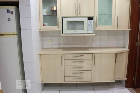 Casa para alugar com 250m², 3 quartos e 4 vagasCozinha