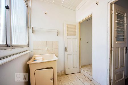 Apartamento à venda com 110m², 3 quartos e sem vagaLavanderia