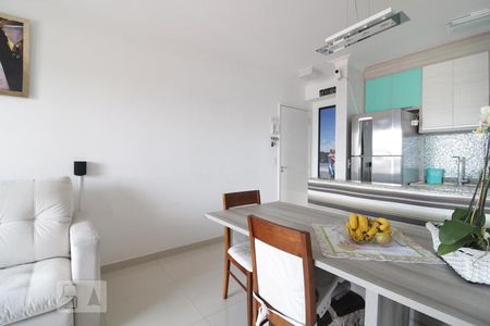 Detalhe Sala de apartamento para alugar com 2 quartos, 50m² em Vila Antonieta, São Paulo