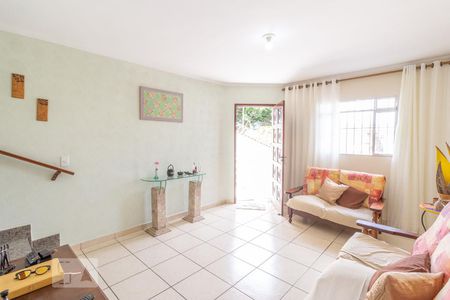 Sala de casa para alugar com 3 quartos, 170m² em Vila Nova Cachoeirinha, São Paulo