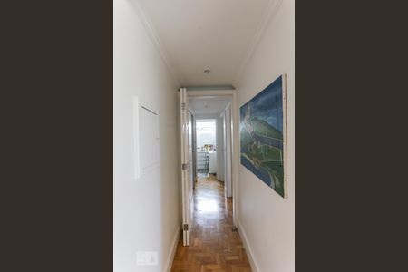 Apartamento à venda com 69m², 3 quartos e 2 vagasCorredor