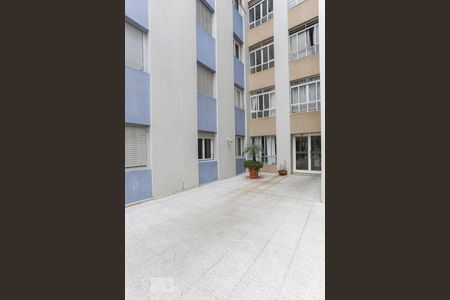 Apartamento à venda com 69m², 3 quartos e 2 vagasFachada