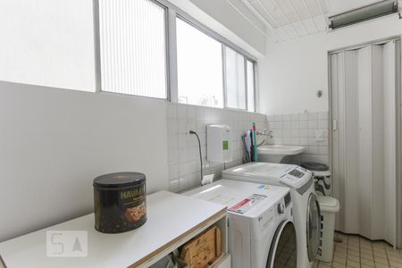 Apartamento à venda com 69m², 3 quartos e 2 vagasÁrea de Serviço
