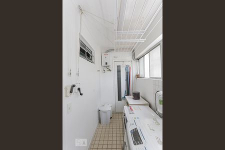 Apartamento à venda com 69m², 3 quartos e 2 vagasÁrea de Serviço