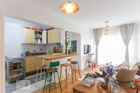 Apartamento à venda com 69m², 3 quartos e 2 vagasSala