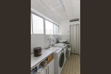 Apartamento à venda com 69m², 3 quartos e 2 vagasÁrea de Serviço