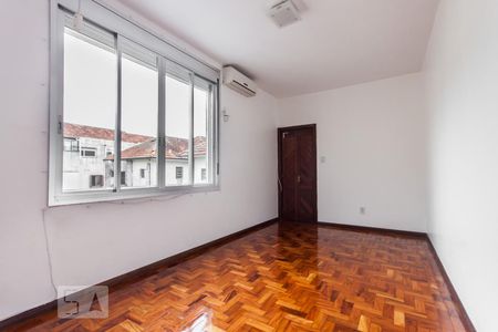 Quarto de apartamento à venda com 1 quarto, 53m² em Partenon, Porto Alegre