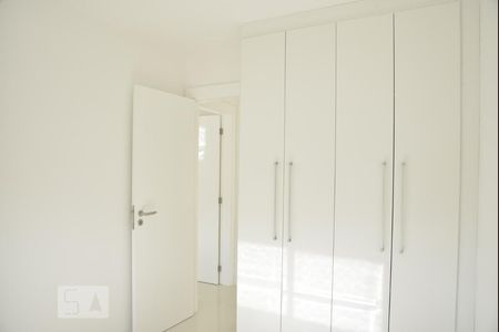Quarto 1 de apartamento para alugar com 2 quartos, 62m² em Anil, Rio de Janeiro