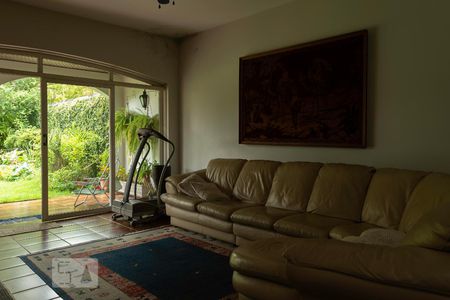 Sala de casa à venda com 5 quartos, 470m² em Planalto Paulista, São Paulo