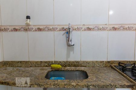 Apartamento à venda com 80m², 2 quartos e 2 vagasCozinha - Torneira