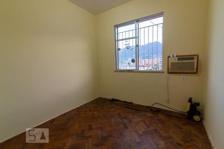 Apartamento à venda com 80m², 2 quartos e 2 vagasQuarto 1