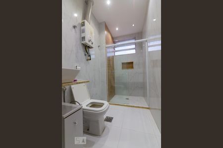 Apartamento à venda com 80m², 2 quartos e 2 vagasBanheiro