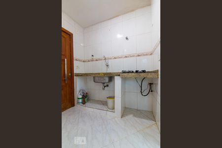 Apartamento à venda com 80m², 2 quartos e 2 vagasCozinha