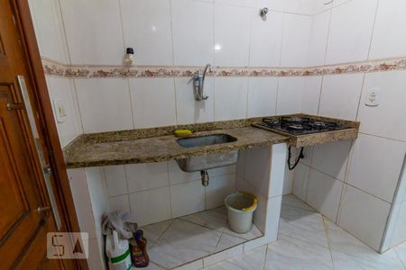 Apartamento à venda com 80m², 2 quartos e 2 vagasCozinha