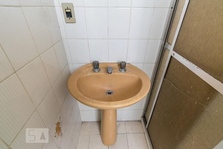 Casa para alugar com 70m², 2 quartos e sem vagaBanheiro