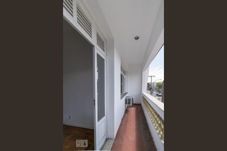 Varanda da Sala de casa para alugar com 2 quartos, 70m² em Ramos, Rio de Janeiro