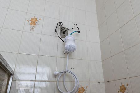 Casa para alugar com 70m², 2 quartos e sem vagaBanheiro - Chuveiro elétrico