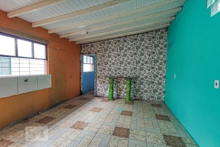 Sala e cozinha de casa à venda com 1 quarto, 56m² em Feitoria, São Leopoldo