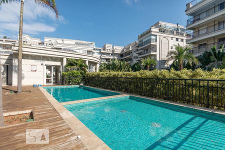 Apartamento à venda com 59m², 1 quarto e 2 vagasÁrea comum - Piscina