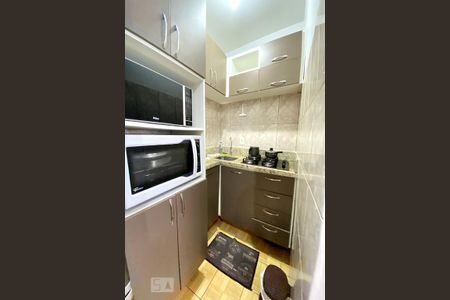 Cozinha de apartamento à venda com 1 quarto, 35m² em Centro, São Leopoldo