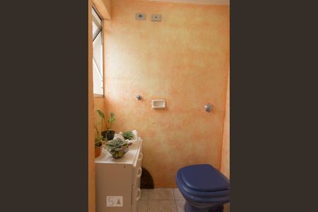 Apartamento à venda com 65m², 2 quartos e 1 vaga Apartamento à venda com 65m², 2 quartos e 1 vagaBanheiro 2