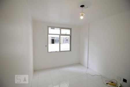  Quarto 1 de apartamento para alugar com 1 quarto, 50m² em Glória , Rio de Janeiro