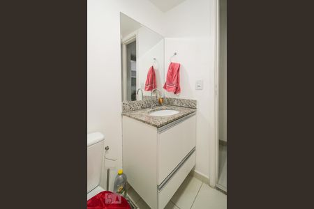 Apartamento à venda com 66m², 2 quartos e 1 vagaBanheiro da Suíte