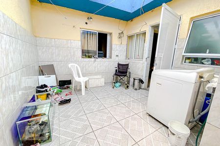 Casa para alugar com 190m², 1 quarto e sem vagaLavanderia