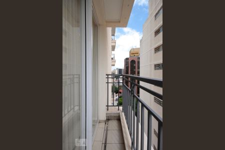 Varanda de apartamento para alugar com 2 quartos, 110m² em Consolação, São Paulo