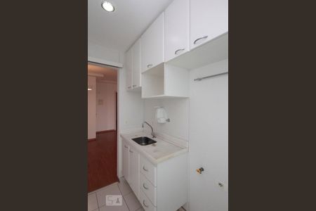 Apartamento para alugar com 110m², 2 quartos e 2 vagasCozinha