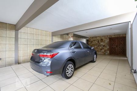 Casa à venda com 337m², 4 quartos e 4 vagasGaragem