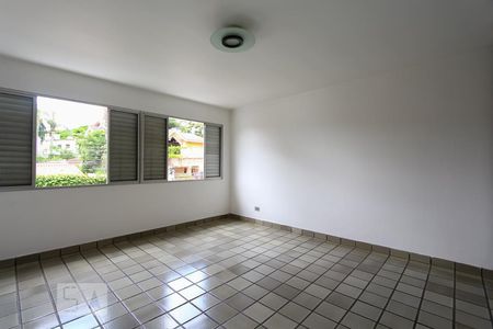 Casa à venda com 337m², 4 quartos e 4 vagasSuíte 1