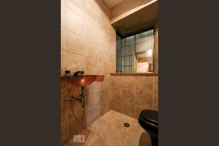 Casa à venda com 337m², 4 quartos e 4 vagasLavabo