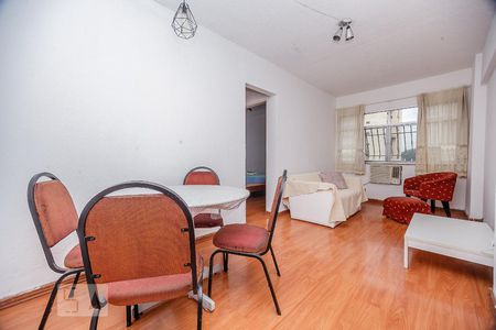 Sala de apartamento à venda com 2 quartos, 60m² em Centro, Niterói