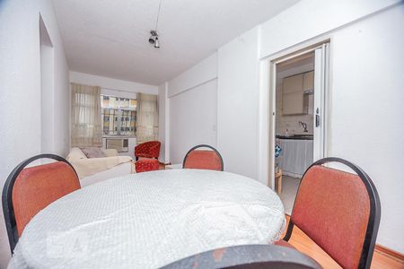 Sala de apartamento à venda com 2 quartos, 60m² em Centro, Niterói