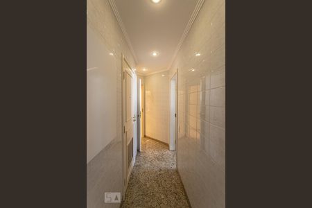 Apartamento à venda com 496m², 5 quartos e 5 vagasCorredor de Serviço