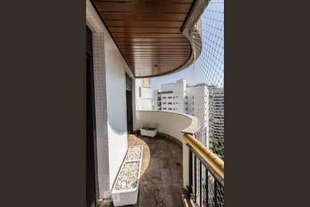Apartamento à venda com 496m², 5 quartos e 5 vagasVaranda Suite 1 e 2