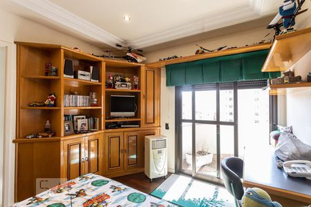 Apartamento à venda com 496m², 5 quartos e 5 vagasSuite 2