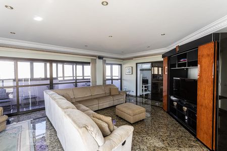 Apartamento à venda com 496m², 5 quartos e 5 vagasCobertura